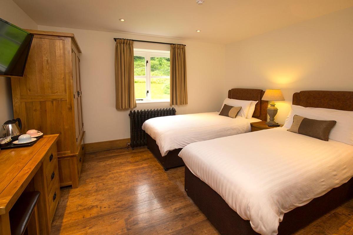 Oxwich Bay Hotel Swansea Eksteriør bilde